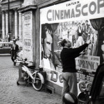 L’artista-in-Piazza-del-Popolo-a-Roma-negli-anni-Cinquanta.